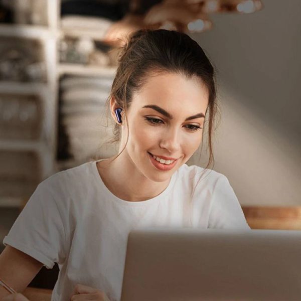 هدفون بلوتوثی کیو سی وای مدل T13X با نویز کنسلینگ میکروفون (ENC) دارای میکروفون چهارگانه، امکان حذف صدای مزاحم محیط، مقاوم در برابر رطوبت و عرق - Image 4